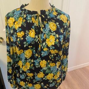 Women blouse